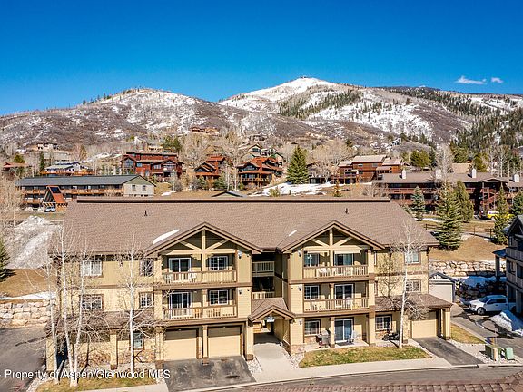 2nd image of 3315 Columbine Dr Unit 1306