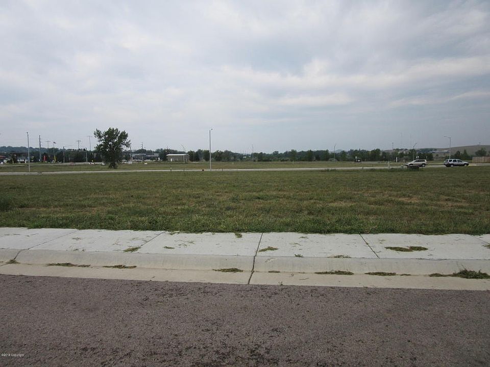 1st image of 1105 Estes Ln