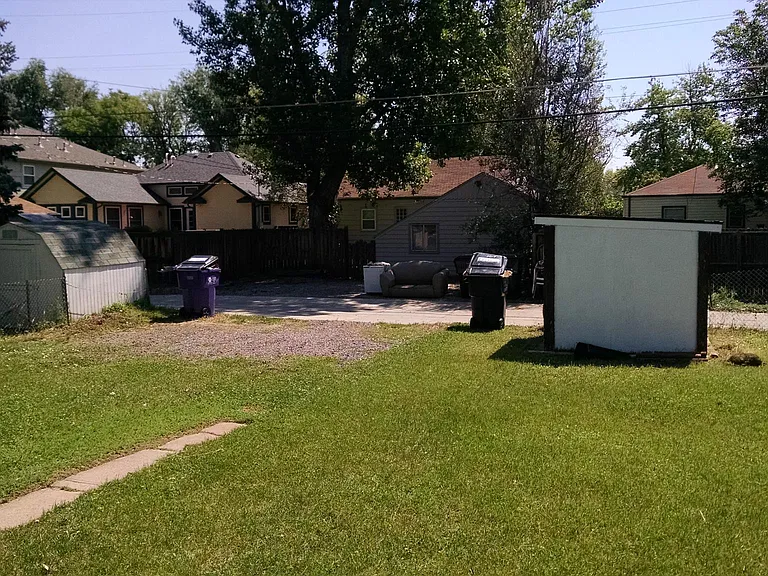 2438 S Franklin St — Photo 5