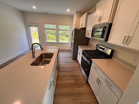 3rd image of 1113 Caswell Way Ct