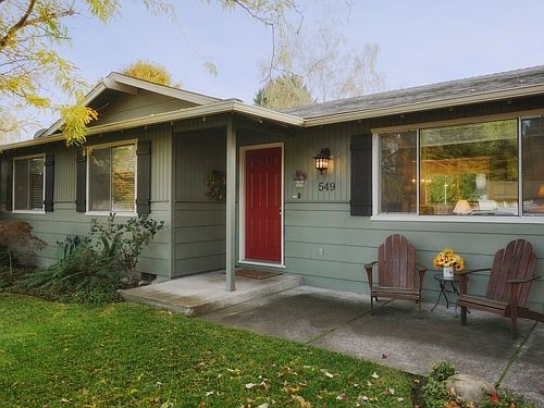 1st image of 549 Driftwood Pl