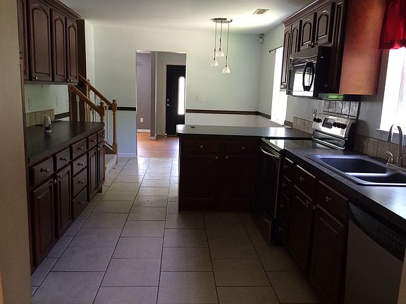 Kitchen and dining area