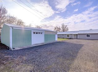 4982 Sunnyview Rd NE, Salem, OR 97305