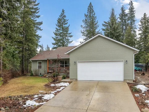 5465 W Corkys Ct, Spirit Lake, ID 83869