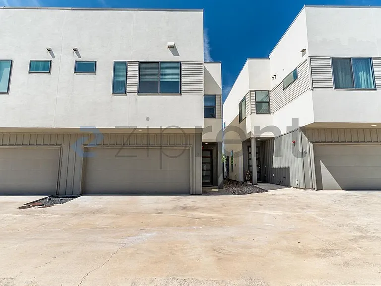 6409 Berkman Dr #7 — Photo 2