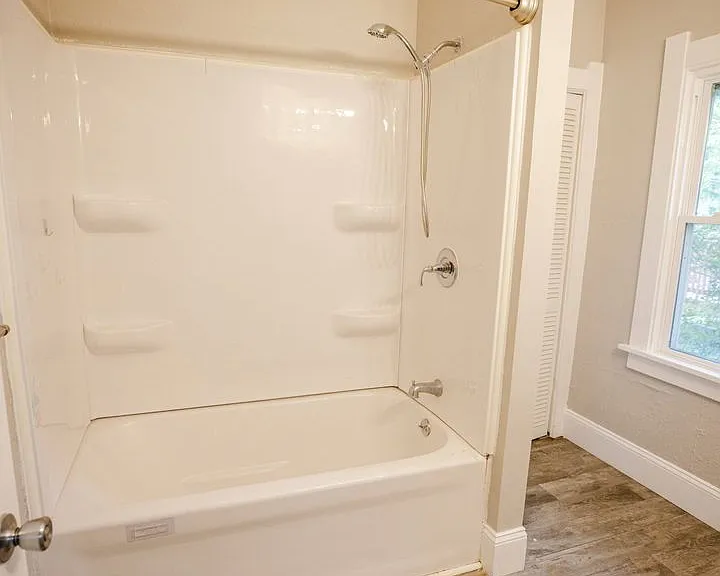 932 Turner Ave — Photo 12