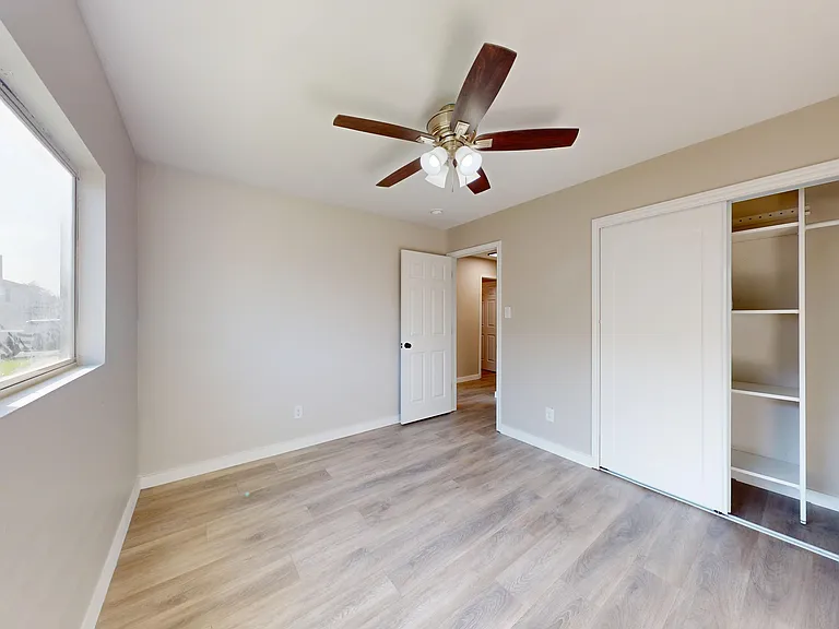 145 S Willow Way — Photo 20