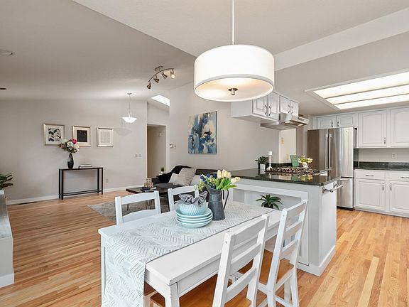 2nd image of 11224 NE 143rd Pl
