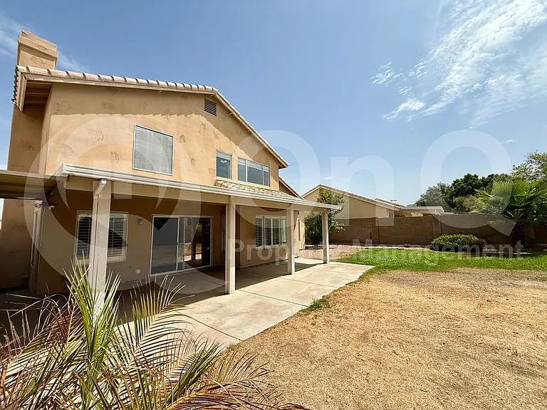 6321 E Roland St — Photo 25