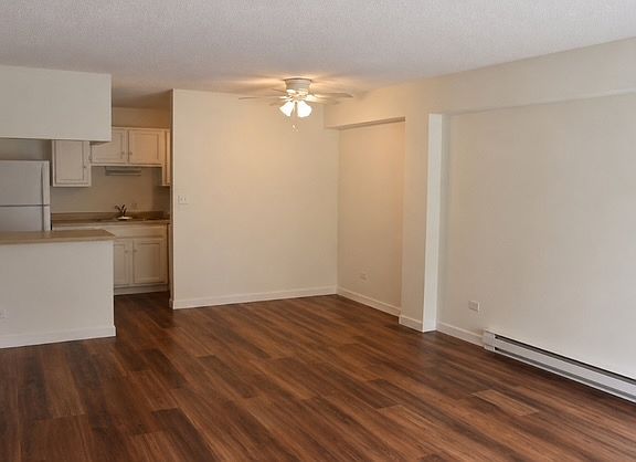 5th image of 2222 S Stewart Ave APT 1H