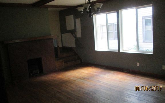 5th image of 925 North Ave