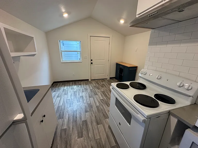 4416 Diane Dr #DETACHED — Photo 3