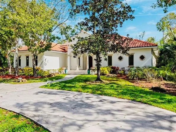 4583 Baycedar Ln, Sarasota, FL 34241