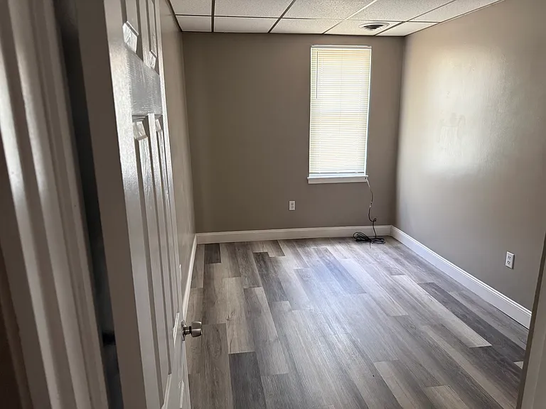 611-613 Lancaster Ave #611-B — Photo 2
