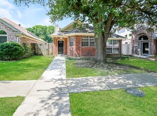 961 Remington Trl, Mesquite, TX 75181