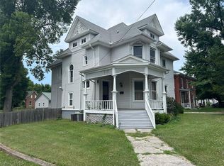 305 Walnut St, Greenfield, IL 62044