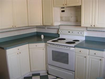 2nd image of 3918 Beatty Dr