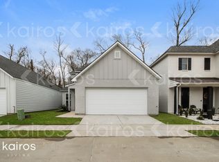 6410 Roux Dr, Baton Rouge, LA 70817