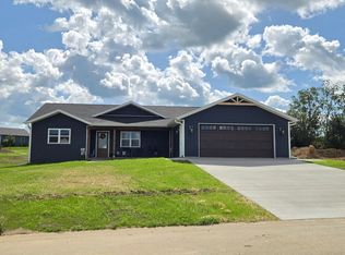 106 Sunflower St, Westby, WI 54667