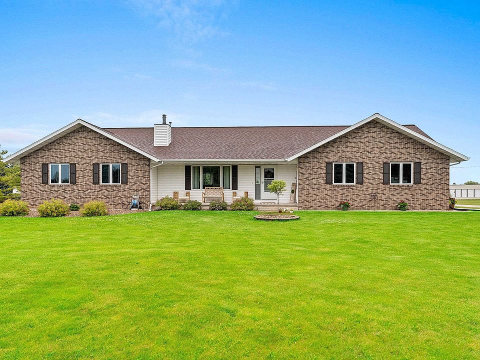 1st image of 5865 Clover Valley Dr