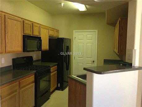 3rd image of 5855 Valley Dr Unit 2164