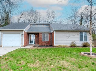 3900 Sweetbriar Cir, Lexington, KY 40514