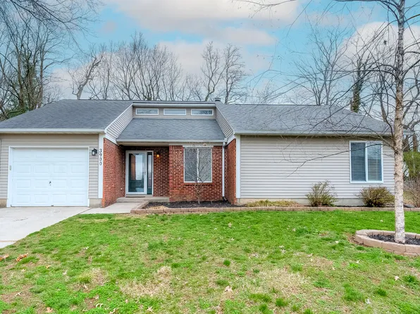 3900 Sweetbriar Cir, Lexington, KY 40514