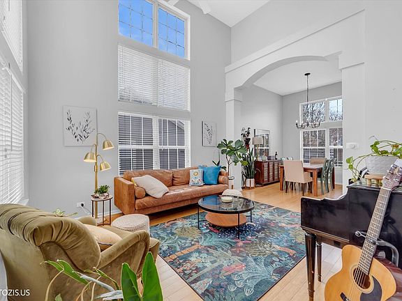 3rd image of 1728 Village Ct