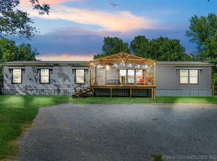 7120 W 703rd Rd, Hulbert, OK 74441