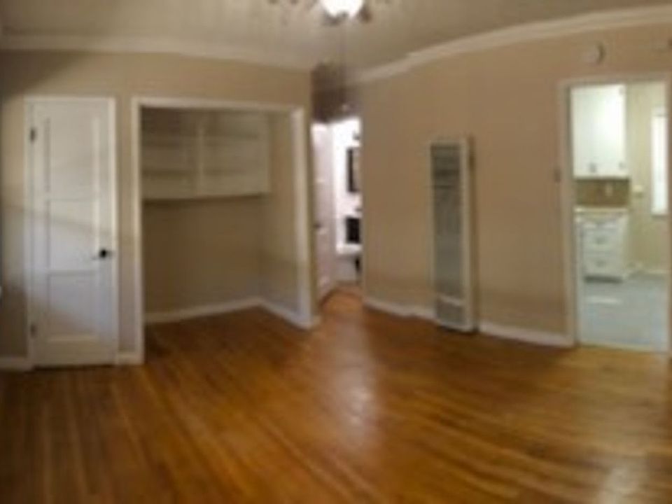 1st image of 5237 E Ocean Blvd APT 6