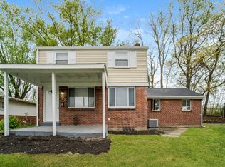 528 Burton Dr, Pittsburgh, PA