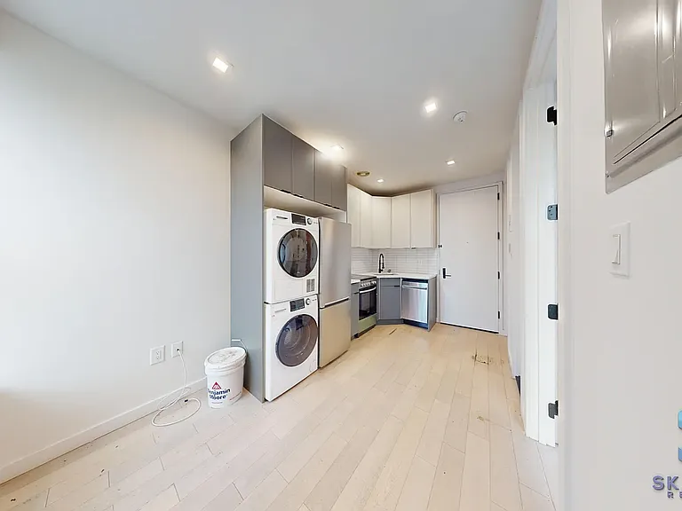 83 Beadel St #2F — Photo 4