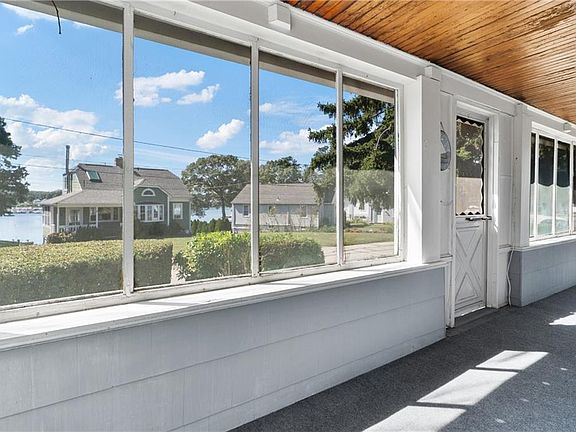4th image of 148 Grand View Dr