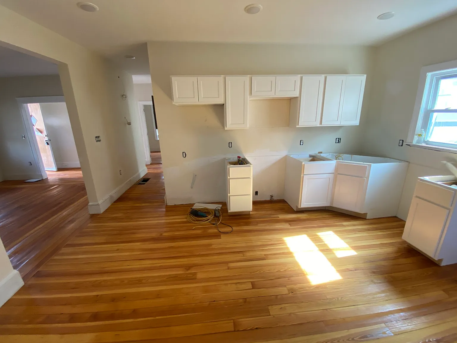 3 bed, 1400 sqft, $4,800 — Photo 1