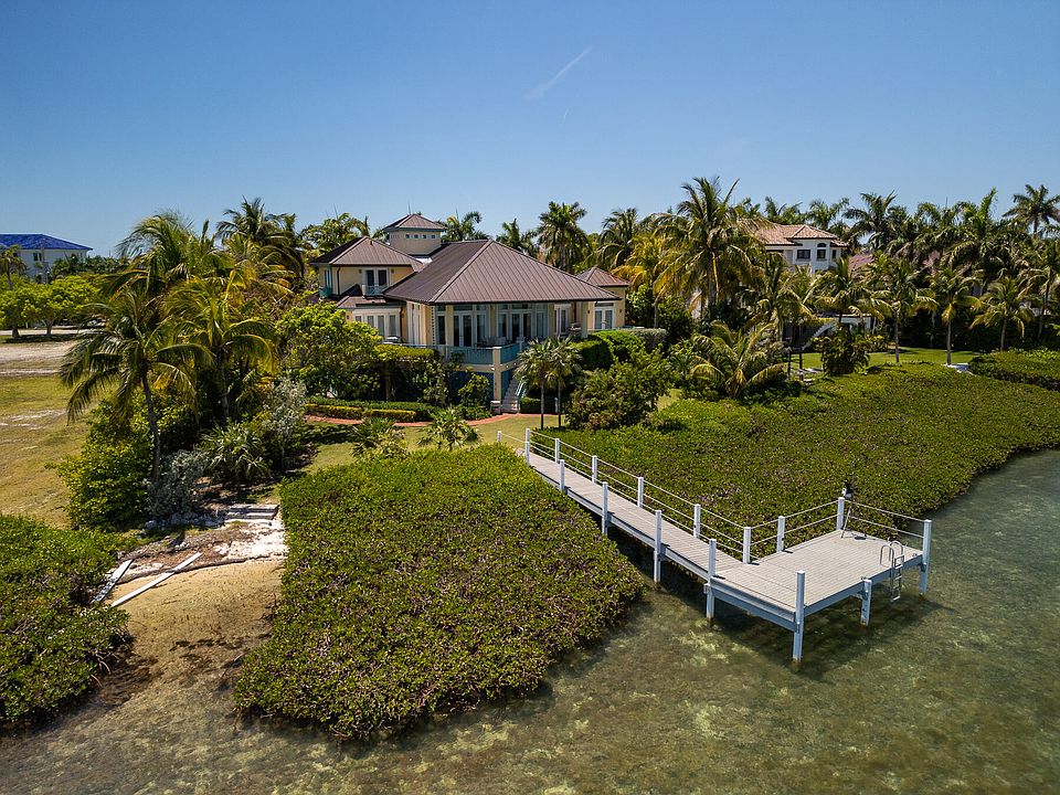 1st image of 47 Cannon Royal Dr