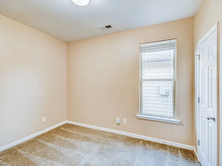 2122 Timberline Dr — Photo 16