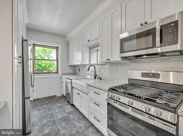 19 Springfield Ave, Flourtown, PA 19031