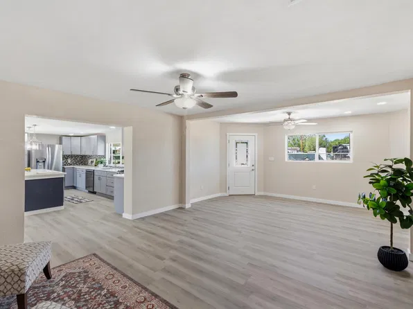 661 Jarales Rd #A, Belen, NM 87002