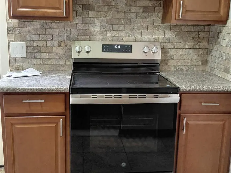 8314 Beechnut St — Photo 2