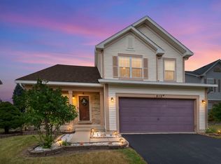 412 Rachel Cir, Romeoville, IL 60446