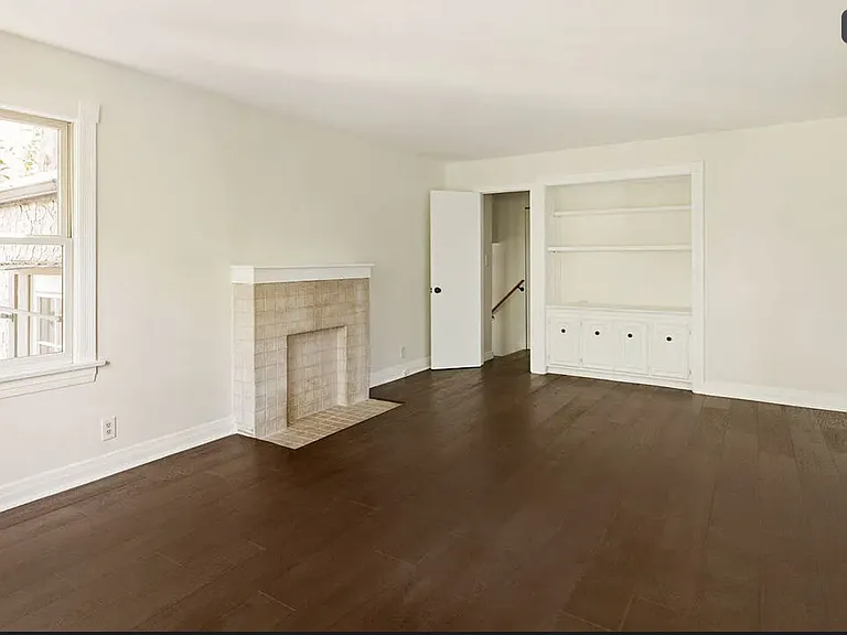 830 Robinson St #832 — Photo 2