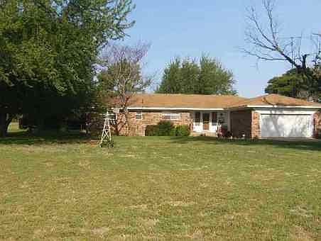 2nd image of 8371 NE 255 St