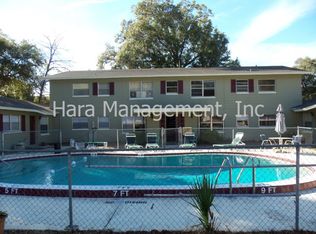 411 N Boston Ave APT 12, Deland, FL 32724