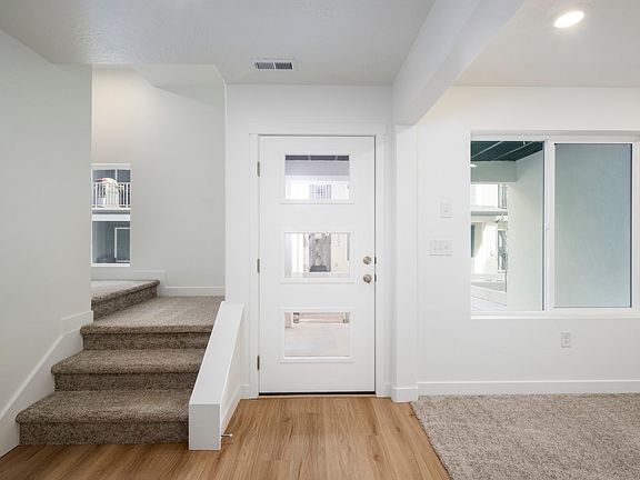 2nd image of 923 W Coalburn Way #103/63