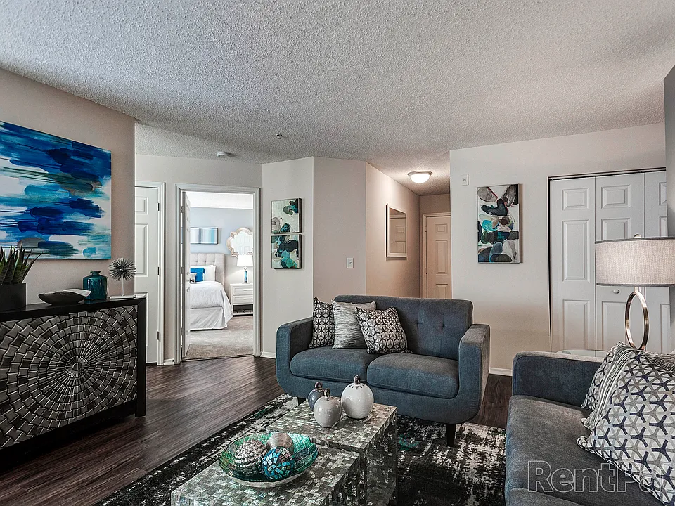 Riverwalk Apartment Homes