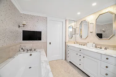 Rented by Emerson Realty NY LLC