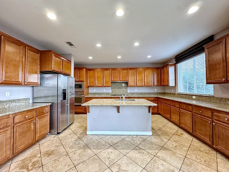 12185 Bisque Dr — Photo 8