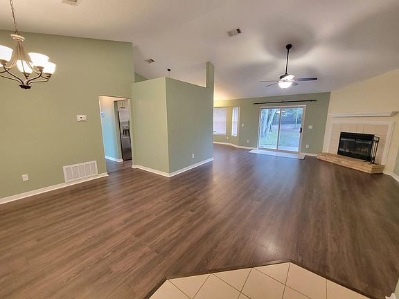 3rd image of 6759 Flintwood St