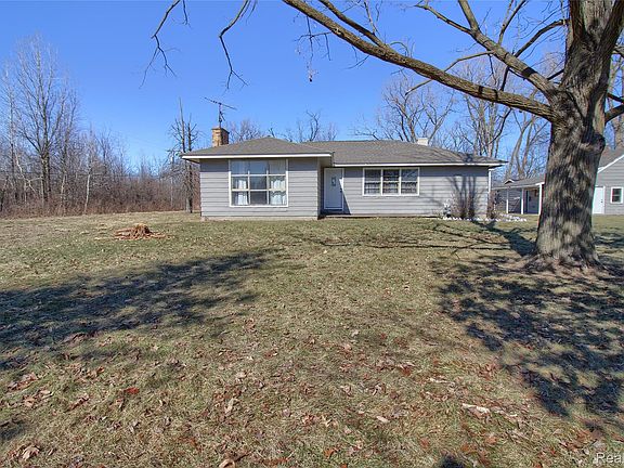 2nd image of 30620 Pennsylvania Rd