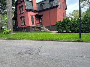 564-566 Mount Hope Ave #1, Rochester, NY 14620